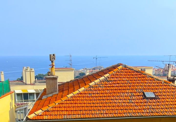 Villa i Beausoleil, Alpes-Maritimes, Beausoleil - € 2.480.000 | Ref: border1 - foto 1